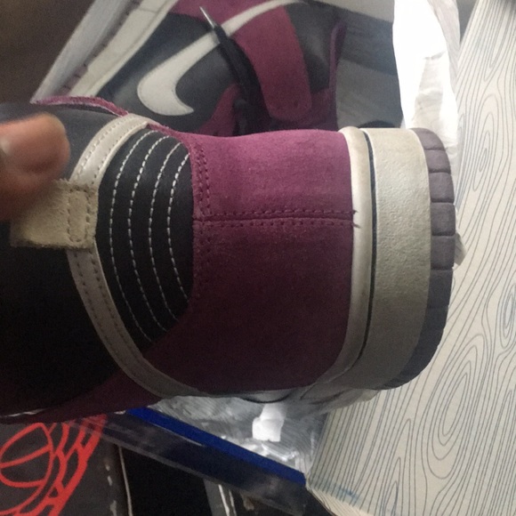 Unheavly - Picture 1 of 2